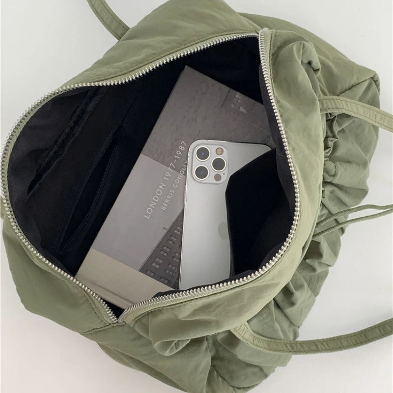 A Niche Commuting Single Shoulder Tote Bag with Pleats Luxurious Underarm Bag for Women Temperament High Capacity Nylon Handbag