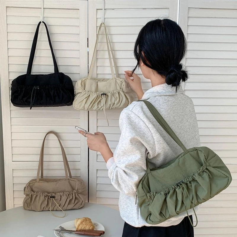A Niche Commuting Single Shoulder Tote Bag with Pleats Luxurious Underarm Bag for Women Temperament High Capacity Nylon Handbag