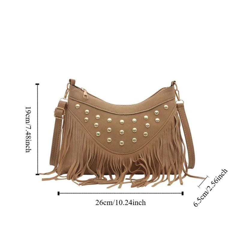 New retro saddle bag, tassel rivet trendy single shoulder women's bag, large capacity women's small square bag