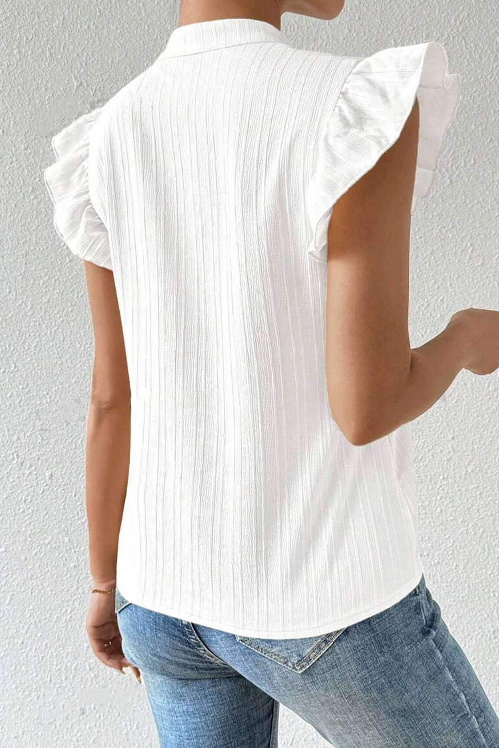 White Crochet Floral Notch V Neck Textured Blouse